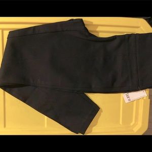 Bar lll Deep Black Medium Petite Leggings